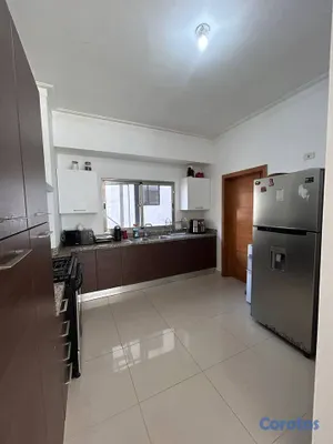 apartamentos - Vendo Apartamento torre misma Av Sarazota. 4