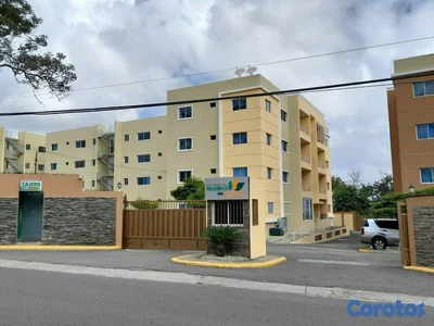 RESIDENCIAL PRADERAS DEL NORTE -SANTIAGO-CERCA DE UNIVERSIDAD WAPA 