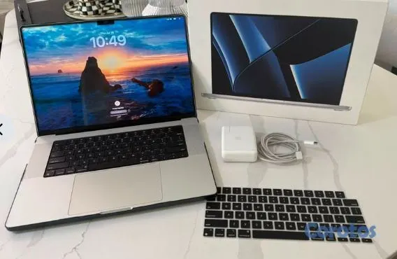 computadoras y laptops - VENDO MACBOOK PRO 16" 3