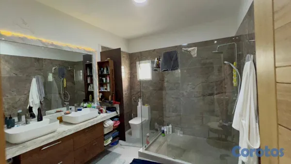 apartamentos - CASA TOTALMENTE AMUEBLADA EN VENTA EN BAYAHIBE. 4