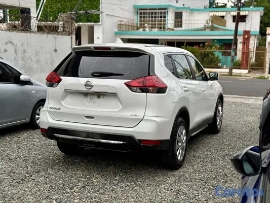 jeepetas y camionetas - Nissan Rogue AWD 2017 Clean Carfax 6