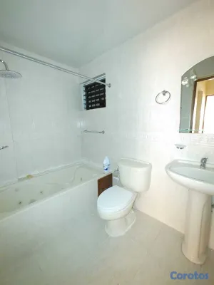 apartamentos - APARTAMENTO EN ALQUILER – EVARISTO MORALES  9