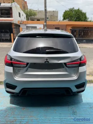 jeepetas y camionetas - Mitsubishi Outlander SE 2021 8