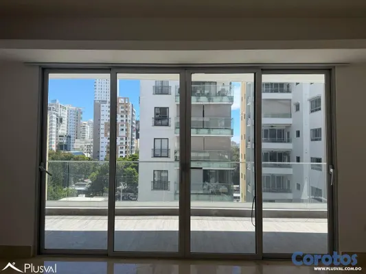 apartamentos - Amplio apartamento en venta de 3 habitaciones. 4