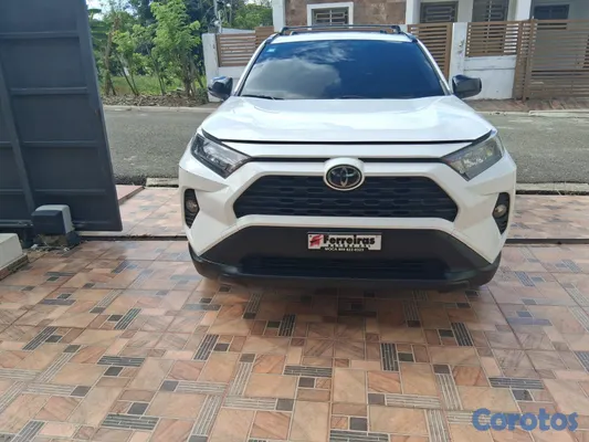 jeepetas y camionetas - TOYOTA RAV4 LE 2019 7