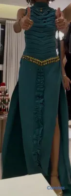 ropa para mujer - Vestido largo color verde esmeralda con detalles dorados 10