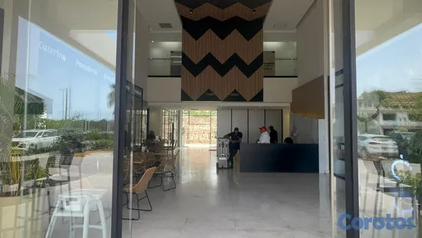 oficinas y locales comerciales - ¡El espacio perfecto para hacer crecer tu negocio en Vista Cana! 10