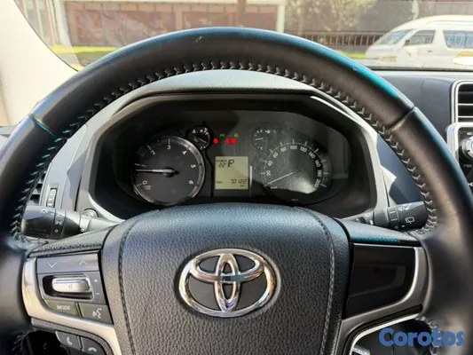 jeepetas y camionetas - Toyota land cruicer prado txl 2023 6