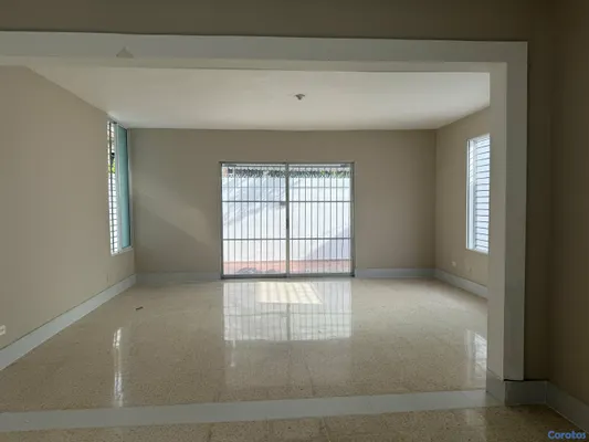 casas - casa comercial en alquiler próx al momineto, ideal clínicas , salón . colegios 7