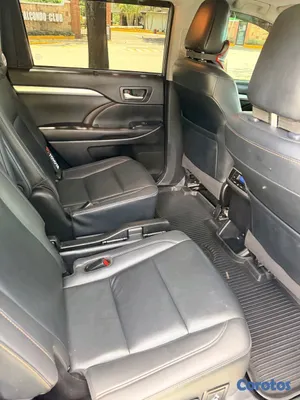 jeepetas y camionetas - Toyota higlander xle 2019 8