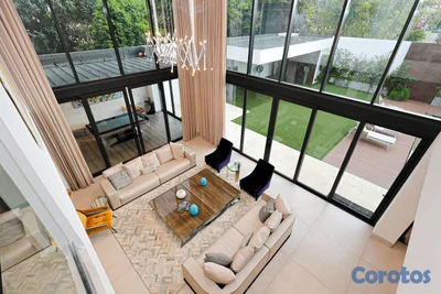 Hermosa casa en Bella Vista Sur