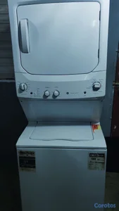 Vendo lavadora marca General Electric, modelo tipo torre Secadora de gas.