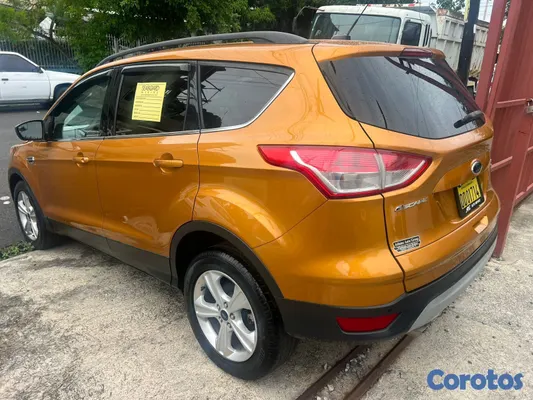 jeepetas y camionetas - ford escape 2016 4