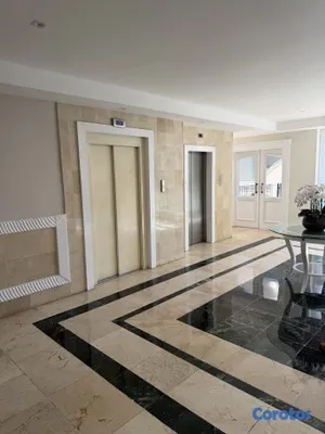 apartamentos - Apartamento amplio en alquiler en torre con ascensor – Bella Vista, 6to piso
 6