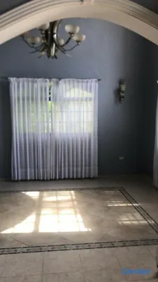 apartamentos - CASA EN VENTA EN ARROYO HONDO lll CON PISCINA 4 HABIACIONES  6