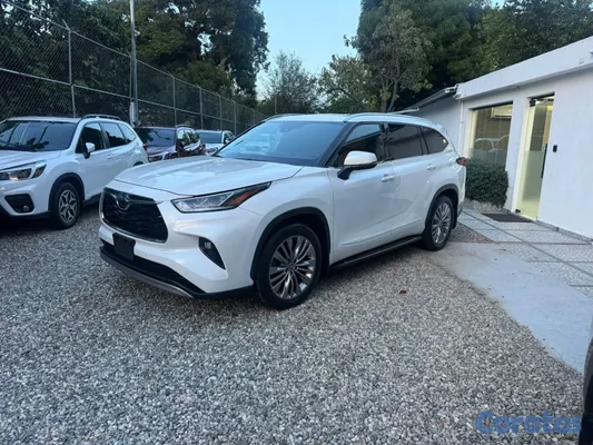 jeepetas y camionetas - Toyota higlander platinum 2021 clean carfax  2