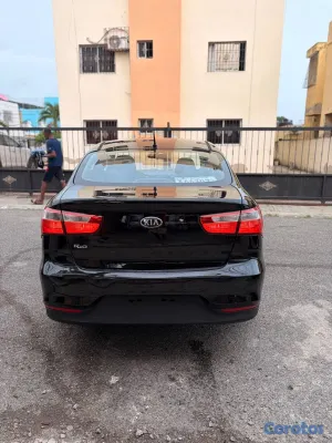 carros - Kia Río 2016 Doch  2
