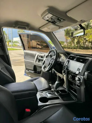 jeepetas y camionetas - Toyota 4runner limited 2024 6