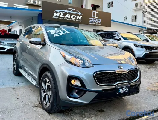 jeepetas y camionetas - Kia Sportage LX 2020 4x4 3