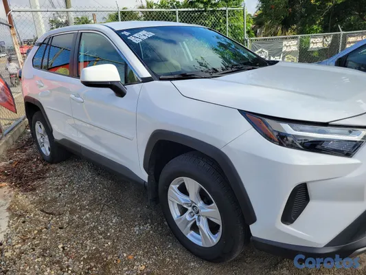 jeepetas y camionetas - VENDO TOYOTA RAV4 2024 4X4  2