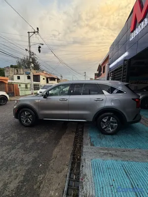 jeepetas y camionetas - 🚙 2021 Kia Sorento Hybrid EX 8