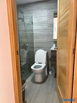 apartamentos - Apartamento en Venta en Jardines del Sur 2 habitaciones 2 baños  1 parqueo 4