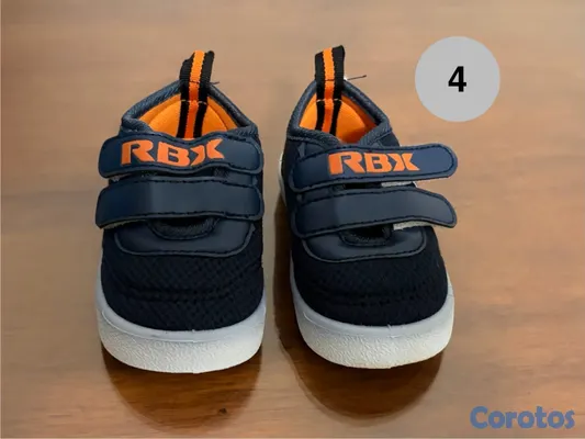 ropa y zapatos - Sandalias y Zapato deportivo para niños Size NB-4 6
