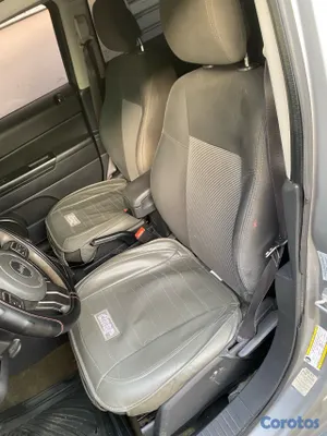 jeepetas y camionetas - Jeep patriot 2016, único dueño en el país  6