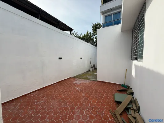 casas - casa comercial en alquiler próx al momineto, ideal clínicas , salón . colegios 10
