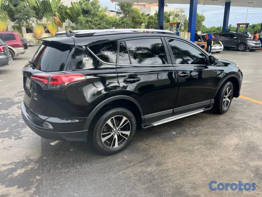 jeepetas y camionetas - TOYOTA RAV4 LE AWD 2018  6