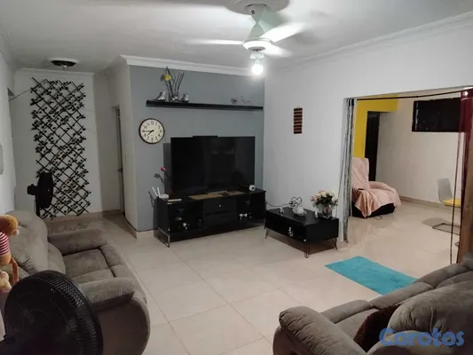 casas - CASA RENTA EN SANTO DOMINGO ESTE RES. LUZ MARIA 9