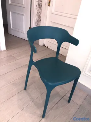 decoración y accesorios - Mesas blancas y sillas  2
