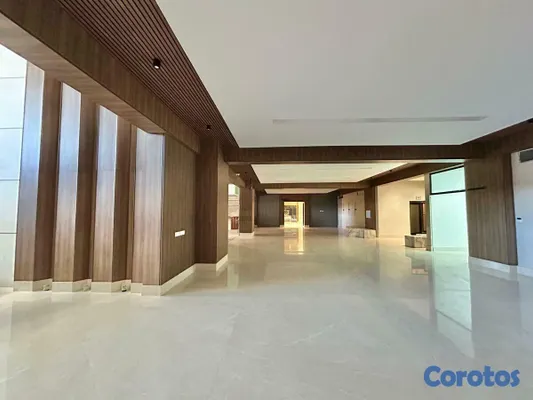 oficinas y locales comerciales - Locales de Oficinas en Piantini venta y alquiler Torre Corporativa 4