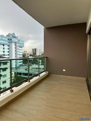 apartamentos - torre moderna con piscina apto en venta con balcón de 2habitaviones con baños  5