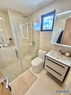 apartamentos - vendo piso 6 los cacicazgos tres habitaciones con su baño dos parqueos balcón se 18