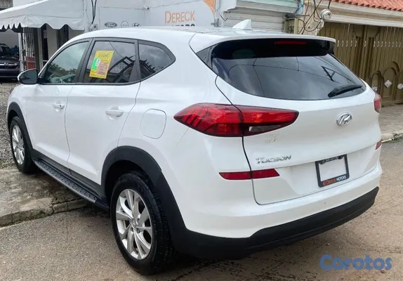 jeepetas y camionetas - Hyundai Tucson SE 2021 Clean Carfax.  3