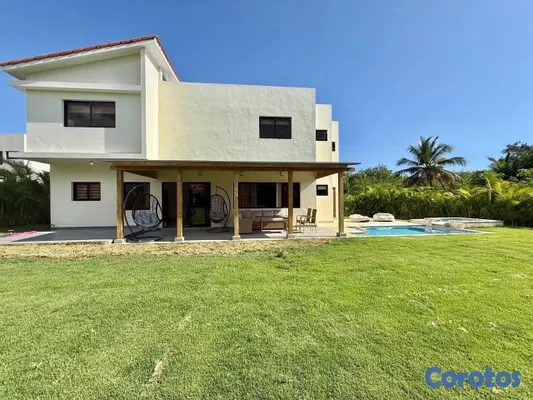 casas vacacionales y villas - Villa nueva a estrenar en Juan Dolio  15