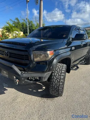 jeepetas y camionetas - venta Toyota tundra edición limitada trd 1749 , muchos extras , full 8