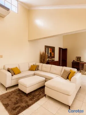 casas - casa de 5 habitaciones con patio y piscina en venta en Altos de Arroyo Hondo III 3