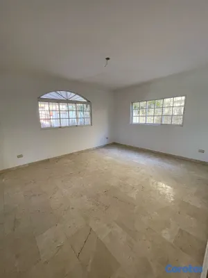 casas - CASA EN VENTA - Altos de Arroyo Hondo 3ro 6