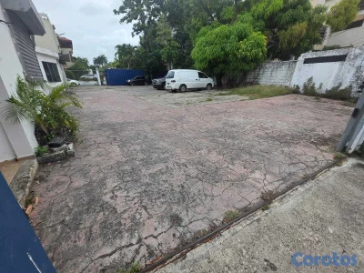 SOLAR EN VENTA, SECTOR: URBANIZACION FERNANDEZ.