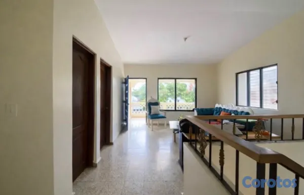 casas - CASA DE 2 NIVELES EN VENTA EN MIRAMAR, AV. INDEPENDENCIA  9