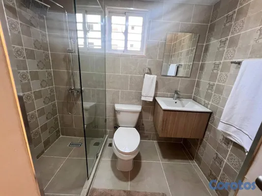 apartamentos - Venta de Apartamento con Terraza Privada en San Isidro 8