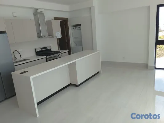 apartamentos - Se alquila Amplio apartamento en Torre Nueva y Moderna – Bella Vista, 4to nivel. 2