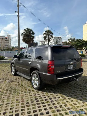 jeepetas y camionetas - CHEVROLET TAHOE LTZ 2011 4X4 DE LA CASA 12