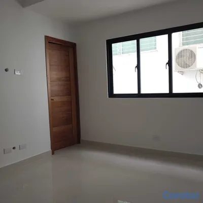 apartamentos - Alquilo Amplio Apartamento en Mirador Sur (US$ 1,1 4