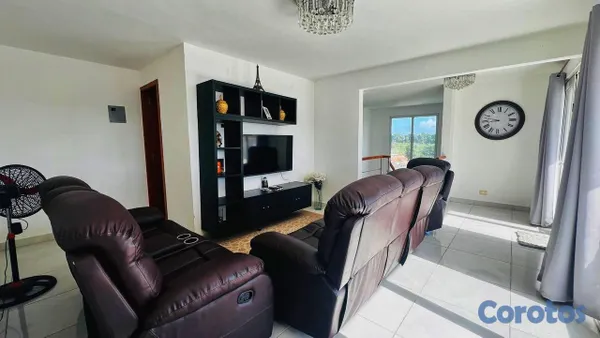 apartamentos - Apartamento en Venta en la Jacobo Majluta 8vo Piso 12