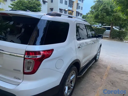 jeepetas y camionetas - Ford Explorer 2015 4