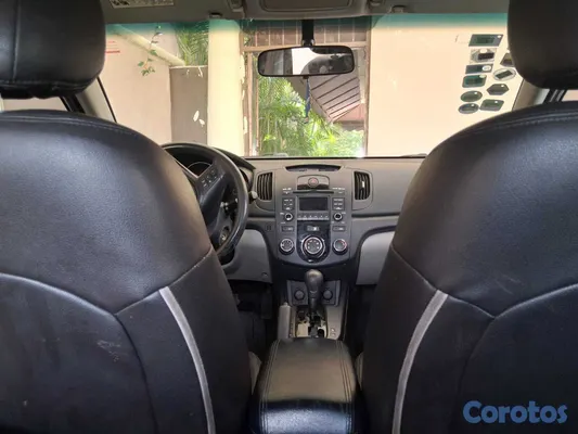 carros - 🚗 Kia Forte EX 2010 — MOTOR FUNDIDO — RD$150,000 5