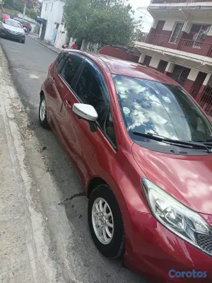 carros - se vende Nissan note 2016 de oportunidad  2